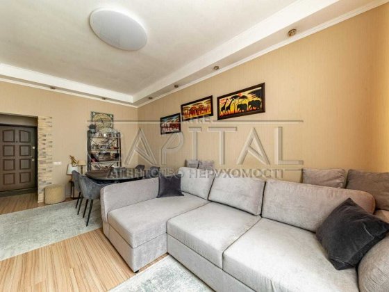 Продаж квартира за адресою вул. Івасюка, 4А Київ