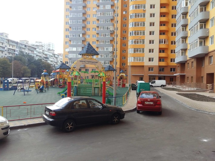 Продаж 2 кімнатної квартири - фото 1