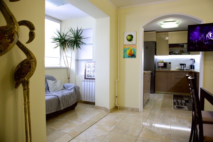 Оболонь, 4х кім, Володимира Івасюка 49, метро Мінська 105м2 ремонт - фото 1