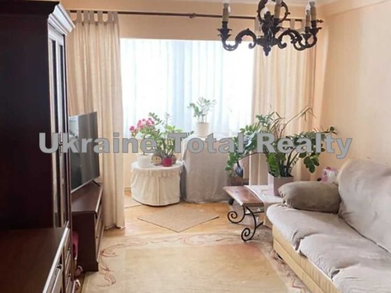 Лісовий масив! Велика 3к квартира з ремонтом! Лісовий проспект 6-А Киев