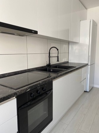 Велика 1 К квартира 56 м2 з новим ремонтом. Вул. Бажана 24/1 - фото 1