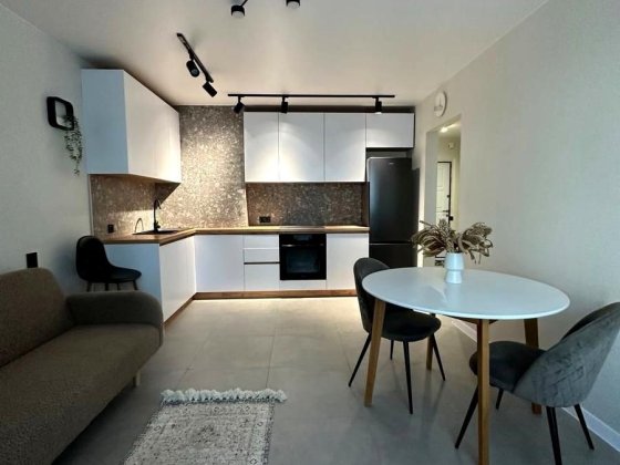 Чудова пропозиція! 1-к квартира з сучасним ремонтом! ЖК Ревуцький Киев