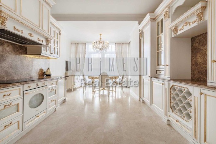 Продажа 3к квартиры 180м2, ЖК Новопечерские Липки, ул. Верхогляда, 9 - фото 1