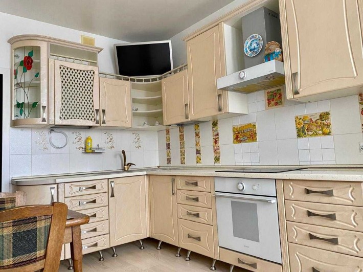 Продаж 1-к квартири Чавдар Єлизавети вул.7  метро Осокорки -5хв. - фото 1