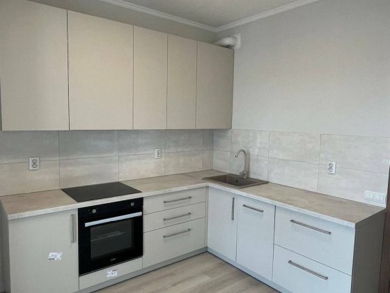 Світла та затишна 1-к квартира 50 м² ЖК Ревуцький Київ