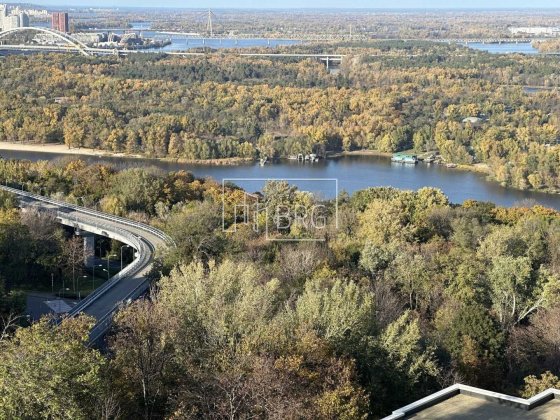 Квартира 411м с панорамной террасой и видом на Днепр Грушевского без% Киев
