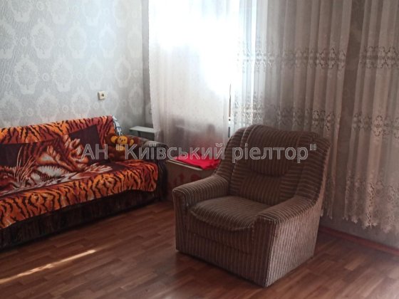 Продаж недорого 4 к. квартири в затишному ДВРЗ! Київ