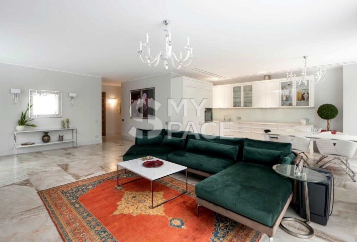 ЖК Бульвар Фонтанів, вул. Саперне Поле, 5-А - фото 1