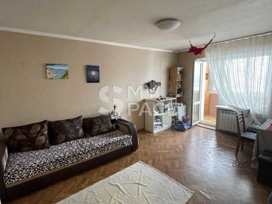 3к квартира з ремонтом біля озера вул. Ревуцького 8 Київ