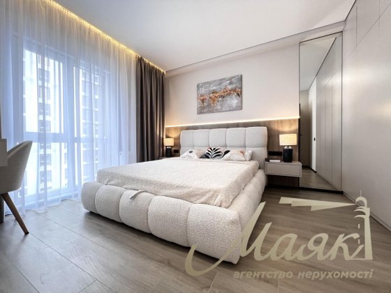 Продажа квартиры Новая Англия Максимовича Васильковская Голосеевский Киев