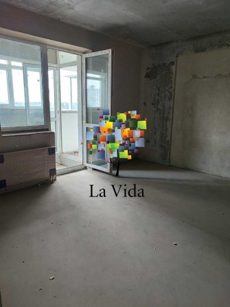 Продаж 2к квартири Харківське шосе 190 - фото 1