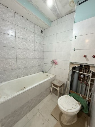 Продам 2 кімнатну квартиру ТЦ Квадрат Авторинок Перова - фото 1