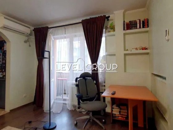 Продається комфортна квартира у Дарницькому районі, Поліська, 22 Київ