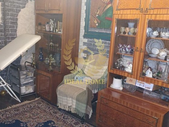 Продається 2-х кімнатна квартира в Деснянському районі, Лісовий масив Киев