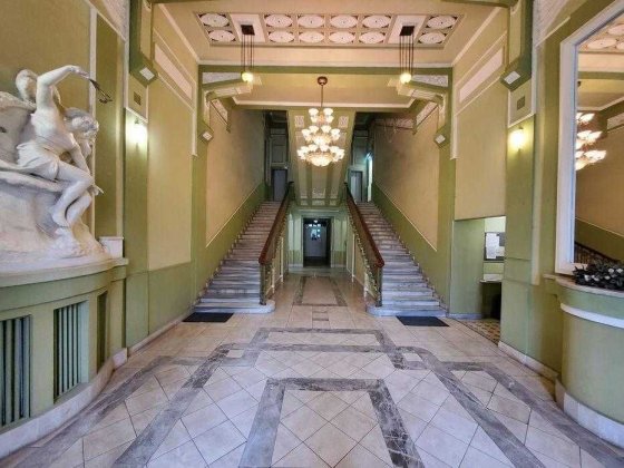 Видова ? Історичний Центр ? Навпроти парк та ботанічний сад ?Шокований Київ