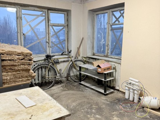 Продаж 2-кім квартири вул. Стальського 8, Кутова пiд ремонт. 
39000 Киев