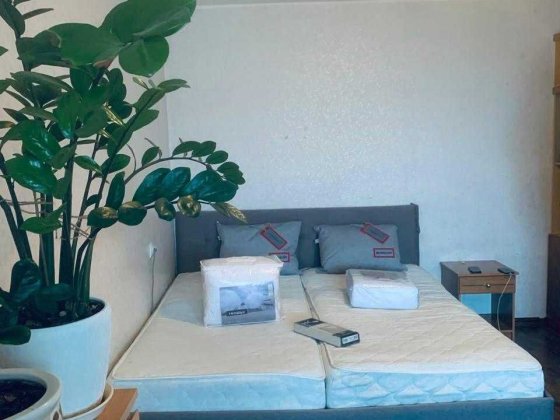 Продаж 1 к квартира Палац України 5 хв пішки  Предславинська 25. Центр Київ