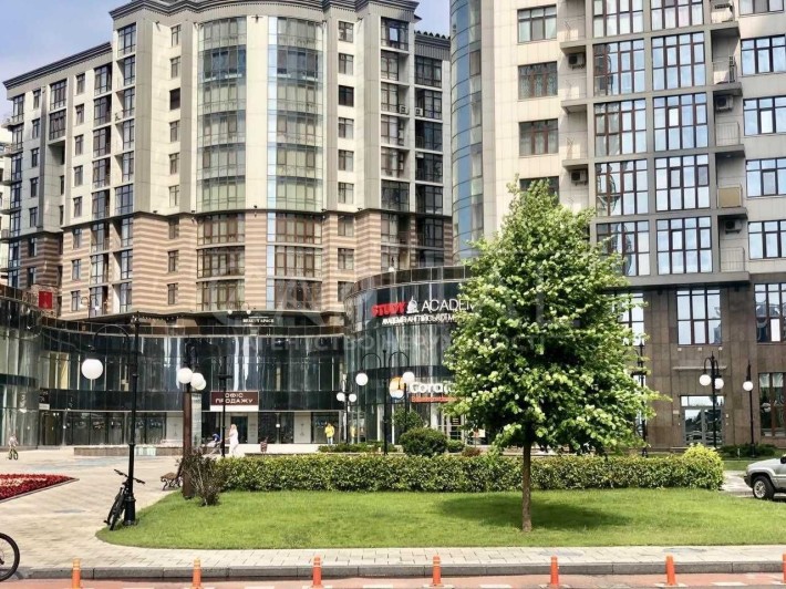 Продаж квартири, ЖК Новопечерські Липки, Драгомирова, Верхогляда - фото 1