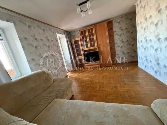 Продаж 2к квартири Полярна 8е Мінський масив метро Мінська Київ