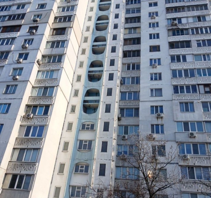 Продам 3 -х кімнатну квартиру Бажана,7 - фото 1