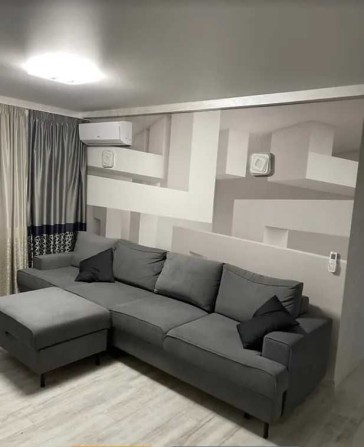 Стильна 3-кімнатна квартира на вул. Йорданська, 18 метро Оболонь 7 хв. - фото 1