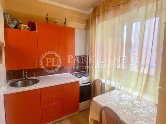 Продаж 1к кв Голосіївський рн Антоновича Палац Україна Олімпійська Київ