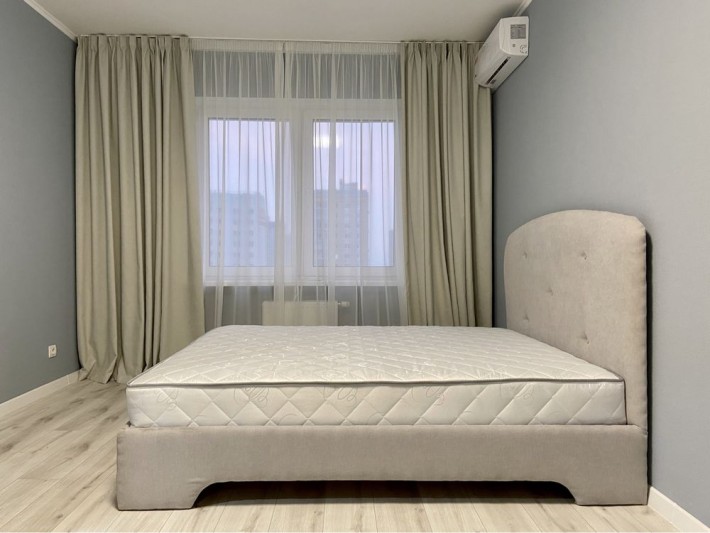 Русовой, 5б, Осокорки, стильная 1 комнатная возле метро - фото 1