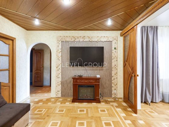 Продаж 3-кімнатної квартири Мишуги / Позняки Киев