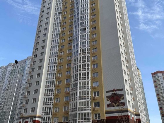 Продаж 3К «Патріотика» Бориса Гмирі 20-Б. «Богуслав» Киев
