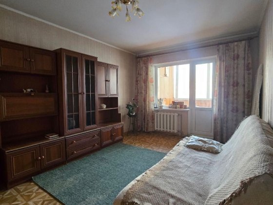 Продаж 3к квартири 74м — Ревуцького Позняки Харківська Дарницький рн Киев