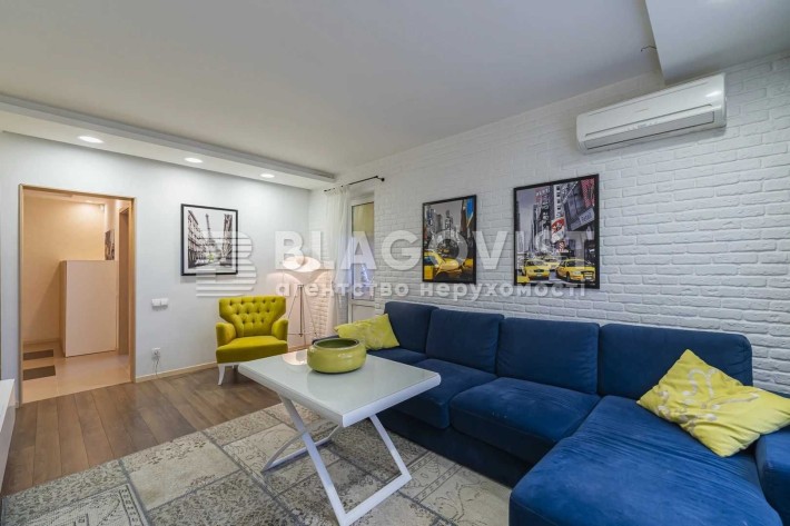 Продаж квартири вул.Урлівська 24, 3кімн., 92кв.м Генератор є!!! - фото 1