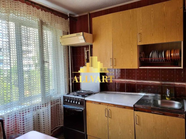 Продаж 3-кімн. квартири з косм. ремонтом, просп. Шухевича, Воскресенка - фото 1