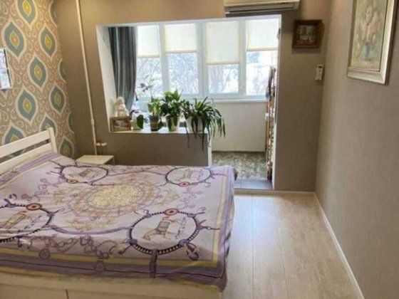 ПРОДАМ 2-х ком квартиру Тычины Павла просп.22 Київ