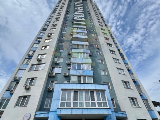 Без комісії/Продаж 2к квартири ЖК ObolonSky/78 м2/Генератор/Паркінг Киев