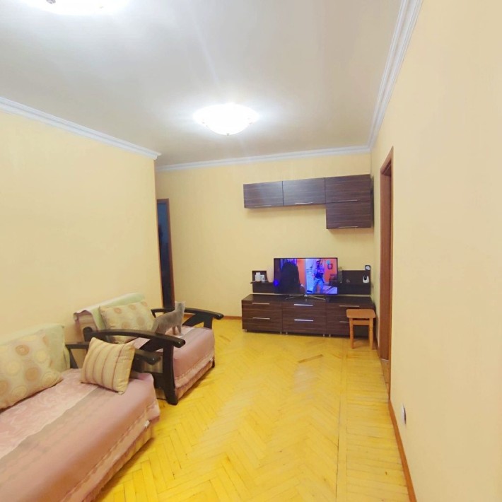 Без комісії для покупця продається 3х к.квартира  м.Печерська. - фото 1