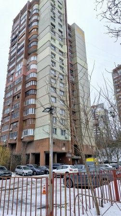 БЕЗ КОМІСІЇ  4 кімнатна Старонаводницька 8 - фото 1