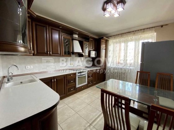 2 кімнатна укомплектована квартира Срібнокільська 24 Осокорки Київ