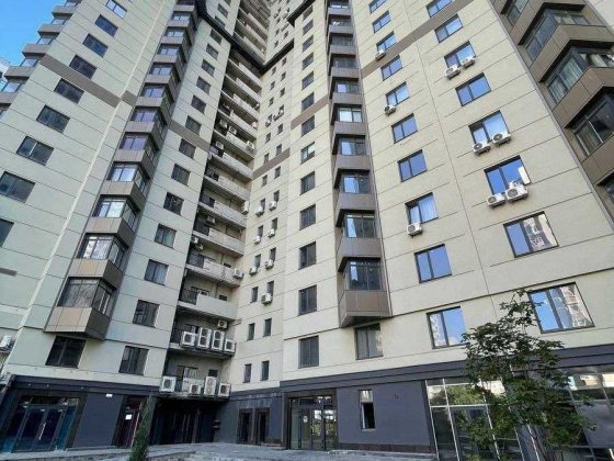 Продаж 3к ЖК Дельмар Драгомирова 14а Киев