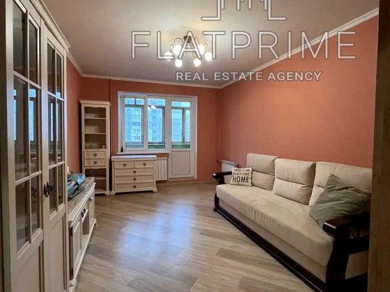 1-кімнатна квартира 43,3 м², Троєщина (Радунська), ремонт, ліфт, БЕЗ% Киев