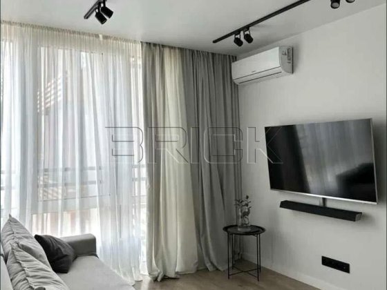 ЖК Seven Дніпровська набережна ТРЦ River Mall Київ