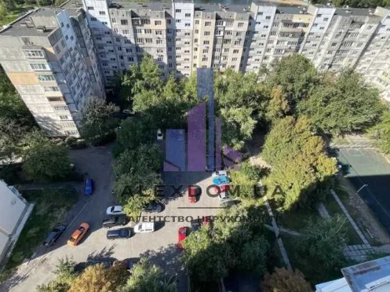 Продаж 1к квартири вул. Райдужна 17А. Воскресенка Киев