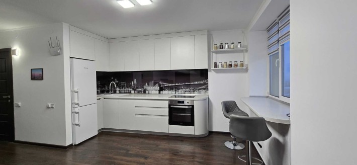 Світла та затишна 2-к квартира 60 м² ЖК Новодарницький - фото 1