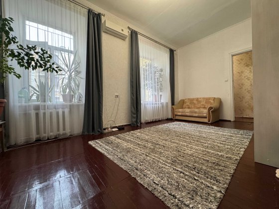 Продаж 1 кімнат.кварт. Шота Руставелі, 33Б. Палац Спорту, ТРЦ Гулівер Киев