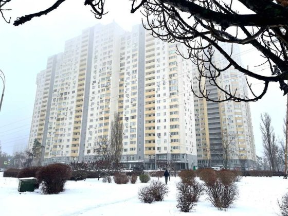 Видовая 2-ком квартира 83м2 на Воскресенке Київ