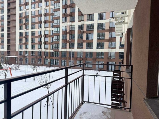 Варшавський 2 / переуступка/низький поверх/найкраще планування / без % Київ