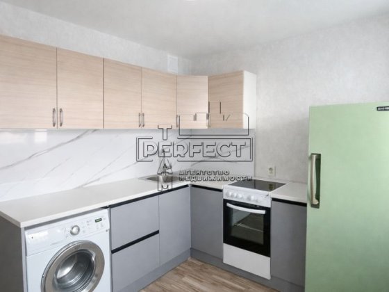 Продаж 1к квартири Гонгадзе 3-Б  / Гонгадзе 3-Б Виноградар Киев