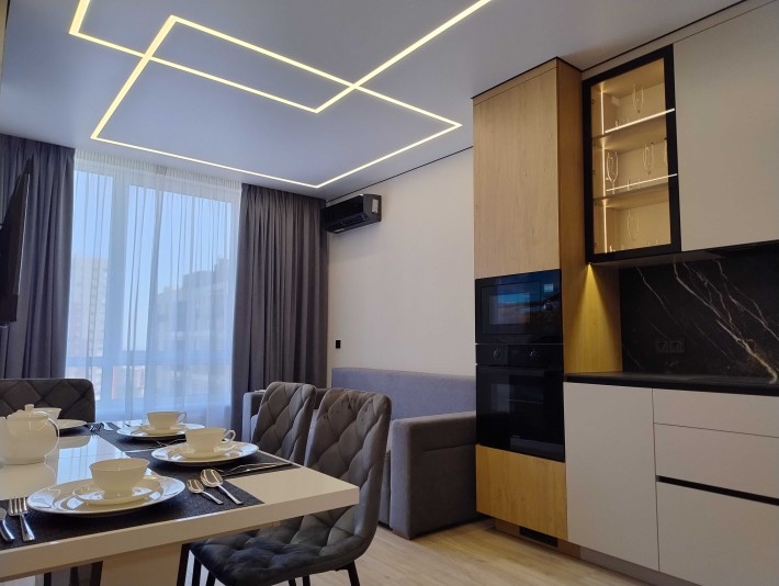 1к квартира з ремонтом 48м2 в Жк "Варшавський 2"/"Варшавский" м.Нивки - фото 1
