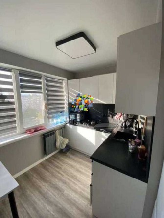 Продам 3к квартиру вул Шухевича 10а - фото 1