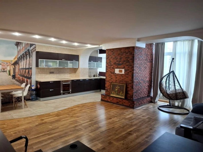 Стильна квартира з дизайнерським ремонтом Здановської Ломоносова 58 - фото 1