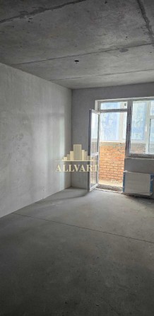 Продаж 2 кім. квартири під ремонт, ЖК Сирецькі сади, Метро Сирець - фото 1